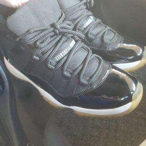 Retro 11 Space Jam